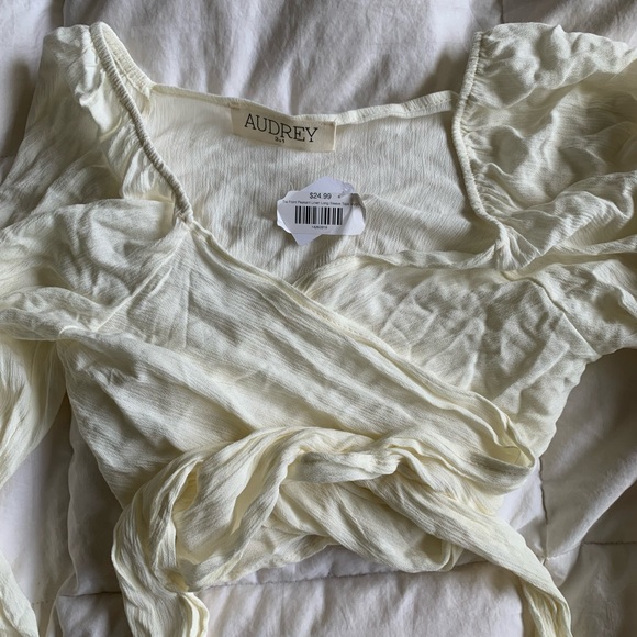 Tie Up Top - Picture 4 of 5